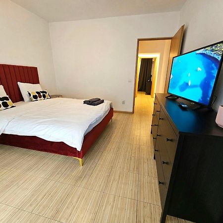 Color Apartments Corneliu Coposu No3 Bucureşti Ngoại thất bức ảnh