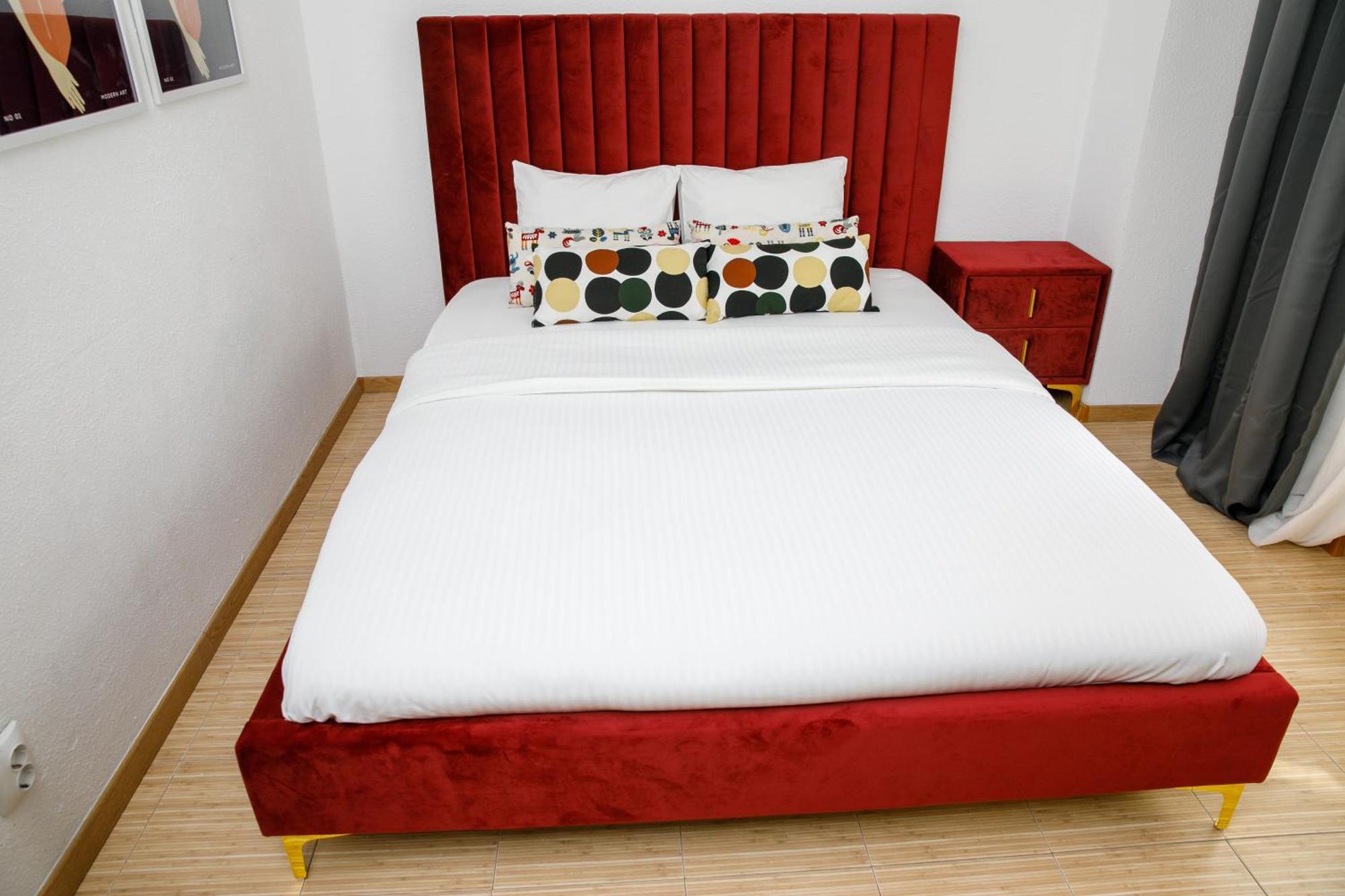Color Apartments Corneliu Coposu No3 Bucureşti Ngoại thất bức ảnh