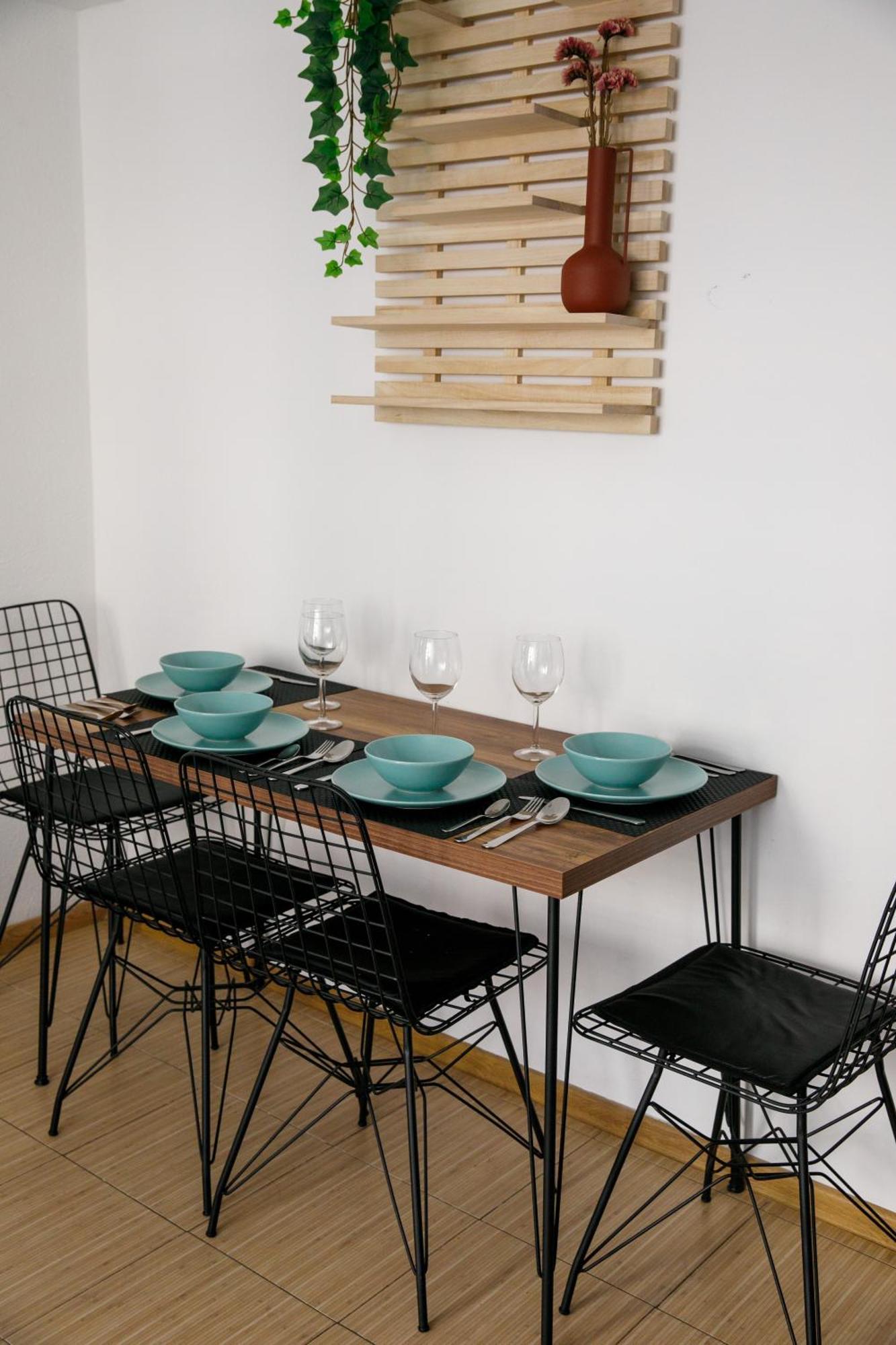 Color Apartments Corneliu Coposu No3 Bucureşti Ngoại thất bức ảnh