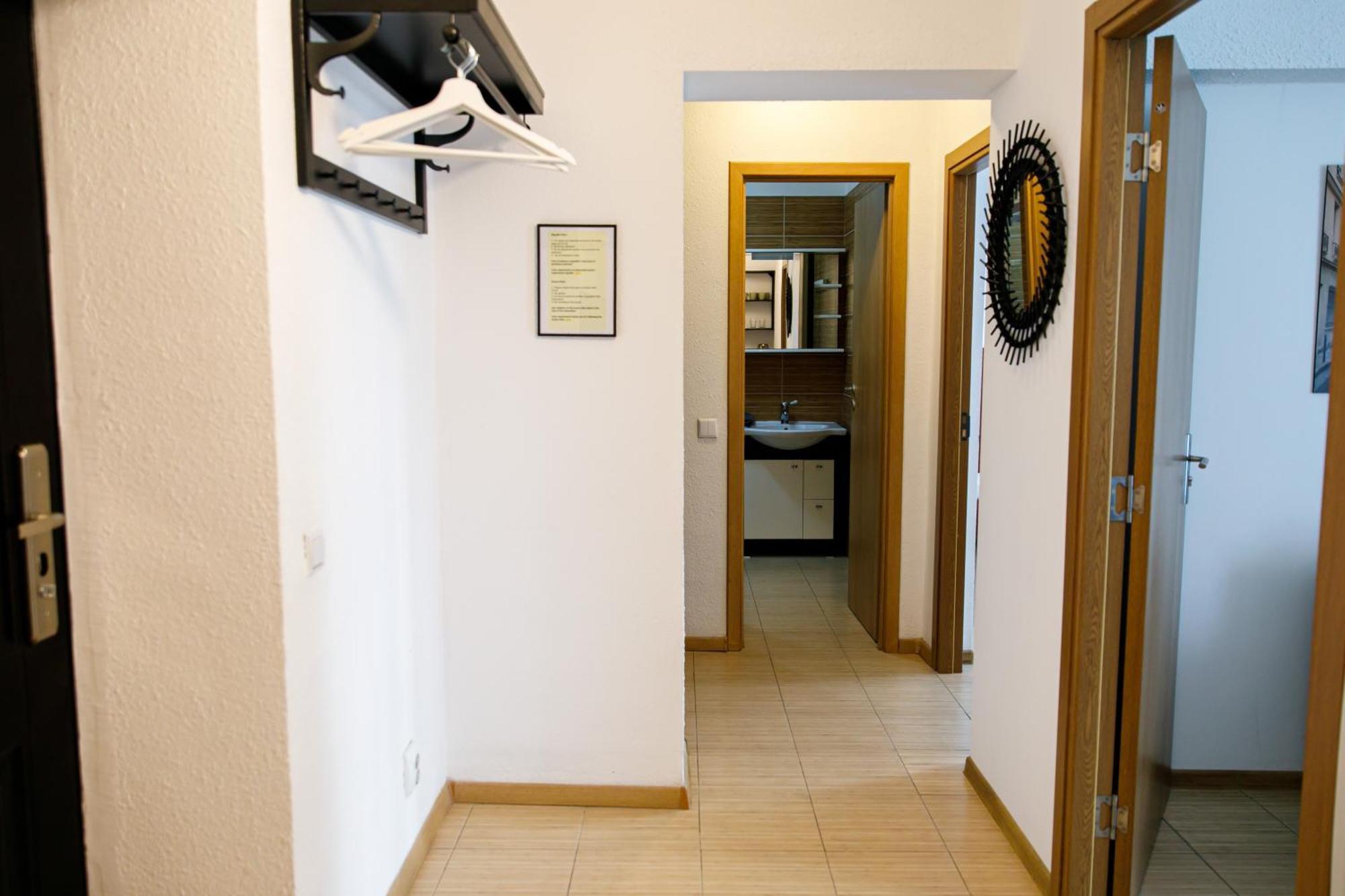 Color Apartments Corneliu Coposu No3 Bucureşti Ngoại thất bức ảnh