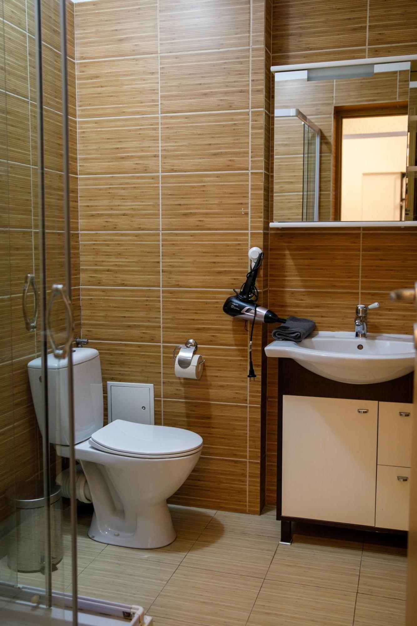 Color Apartments Corneliu Coposu No3 Bucureşti Ngoại thất bức ảnh