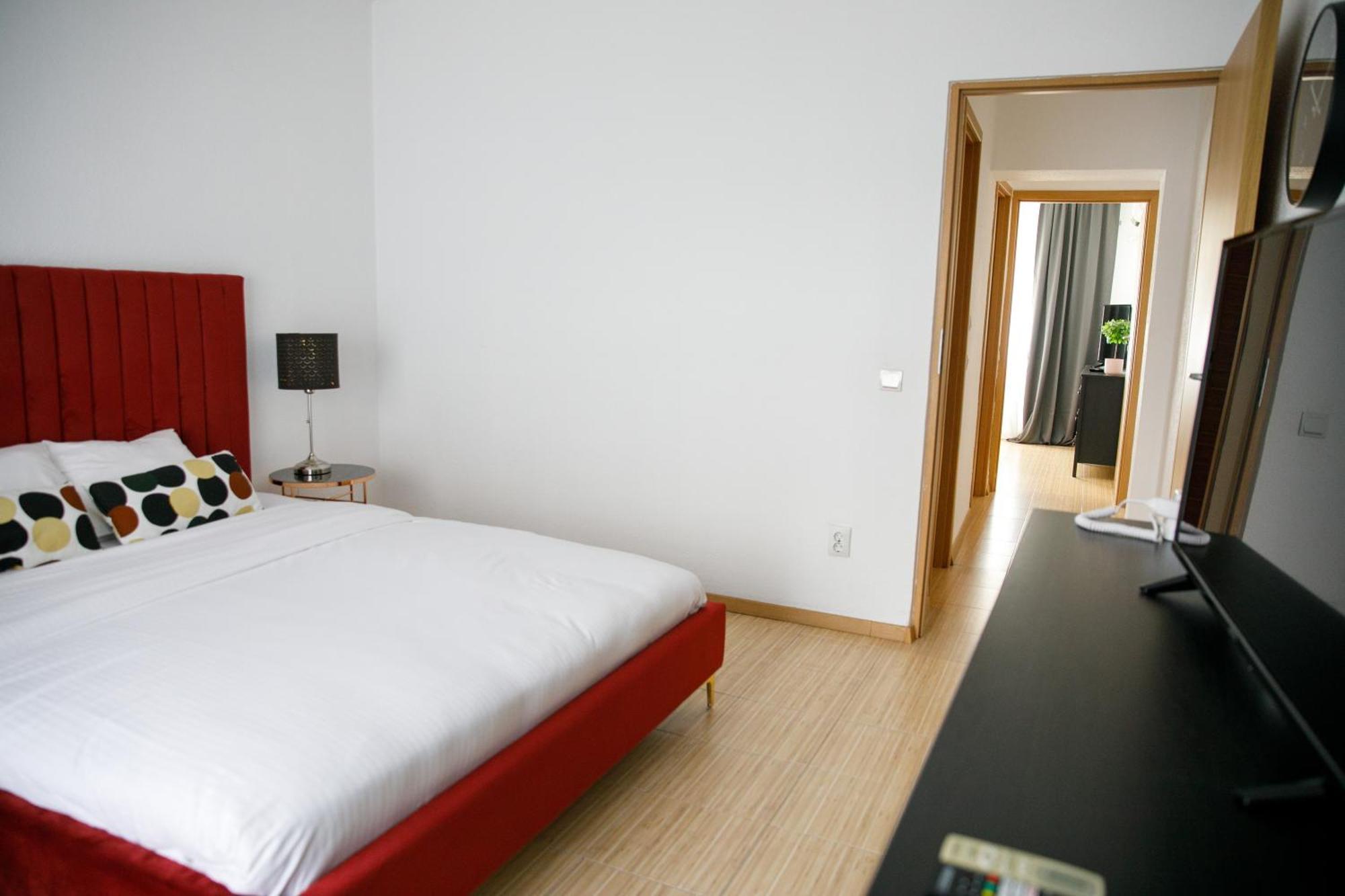 Color Apartments Corneliu Coposu No3 Bucureşti Ngoại thất bức ảnh
