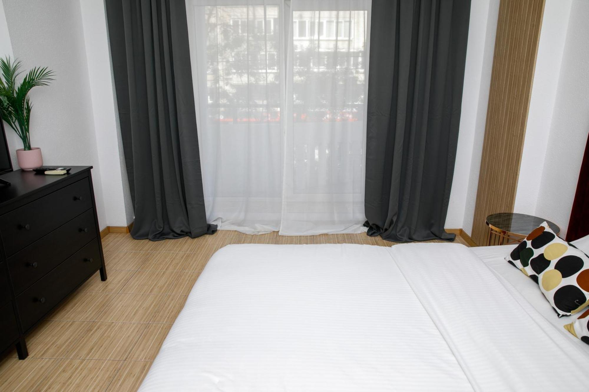 Color Apartments Corneliu Coposu No3 Bucureşti Ngoại thất bức ảnh