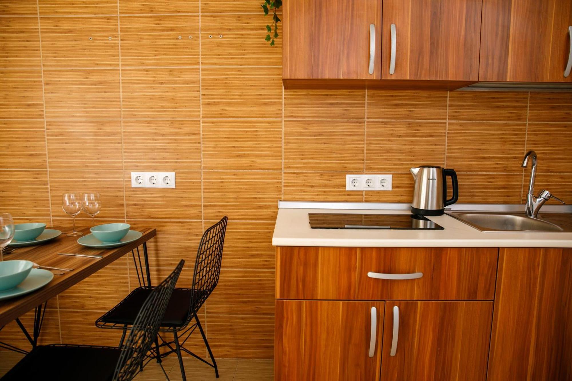 Color Apartments Corneliu Coposu No3 Bucureşti Ngoại thất bức ảnh
